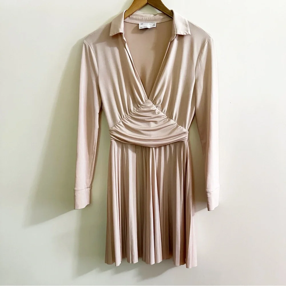 ASOS DESIGN pleated mini shirt dress in slinky champagne - Picture 3 of 5